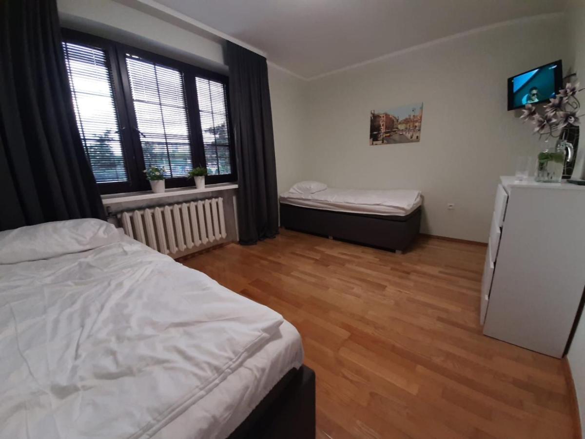 Warszawska Hotel Legionowo Ngoại thất bức ảnh